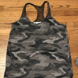 Women’s XL xersion camo workout tank